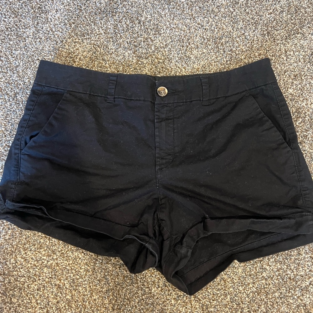 Old Navy Black Bermuda Shorts Casual Style